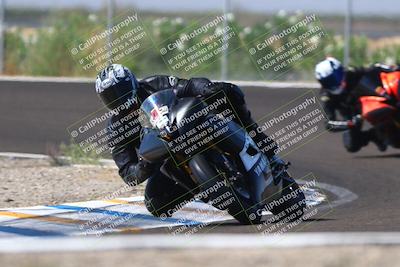 media/Sep-20-2025-TrackDaz (Sat) [[27f0cde673]]/A Group/2pm (Turn 9)/